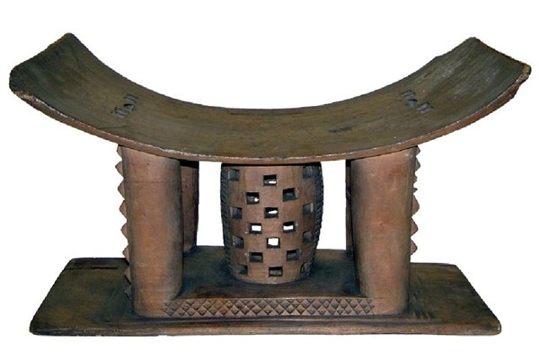 Asante wooden stool from Ghana - 19th century - 1987.271 ©McLean Museum and Art Gallery, Greenock.