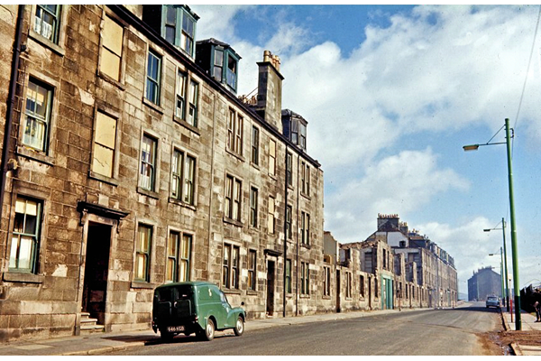 Belville Street, Greenock 1968 by Eugene Jean Méhat - Copyright McLean Museum and Art Gallery