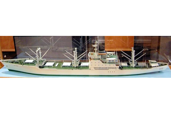 Model of the refrigerated cargo vessels mv Letaba, Drakenstein and Tzaneen built by the Greenock Dockyard Co. Ltd. in 1963/1964 for SAFMARINE of South Africa. - 1996.14 - © McLean Museum and Art Gallery, Greenock