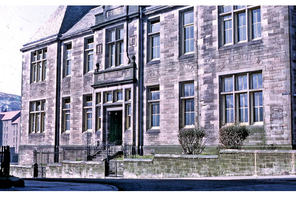 Mearns Street School, Mearns Street, Greenock  - Colour transparency by E.J. Méhat - 1968 - 2008.72.335. Mearns Street School was built in the 1870s at a cost of £11,365 8s 2d. - © McLean Museum and Art Gallery, Greenock.