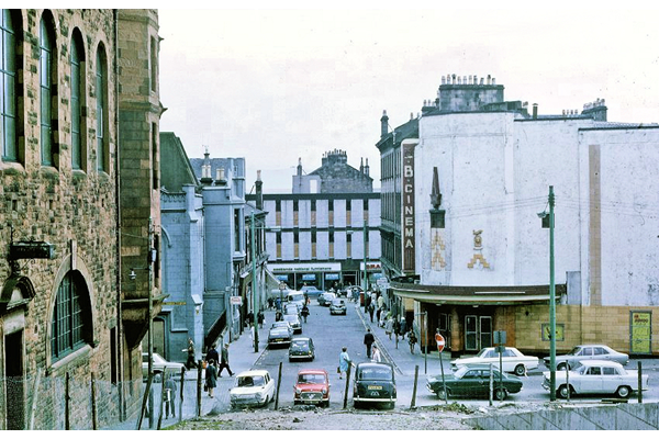 The BB Cinema, West Stewart Street, Greenock 1971 - Colour transparency by Eugene Jean Méhat (1920-2000) - 2008.72.396 - © McLean Museum and Art Gallery, Greenock