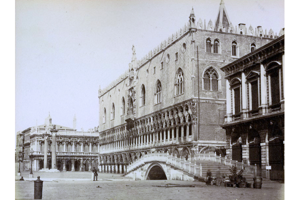 The Doge's Palace and the Ponte della Paglia, Venice by Carlo Naya (1816-1882) - Albumen print on paper - 13.3 x 17.3 cm  - 2017.134.18 - © McLean Museum and Art Gallery, Greenock